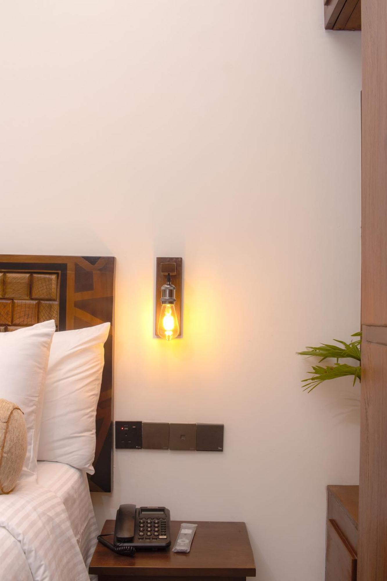 Spicepeek Boutique Hotel Cmb Airport كاتوناياكى المظهر الخارجي الصورة